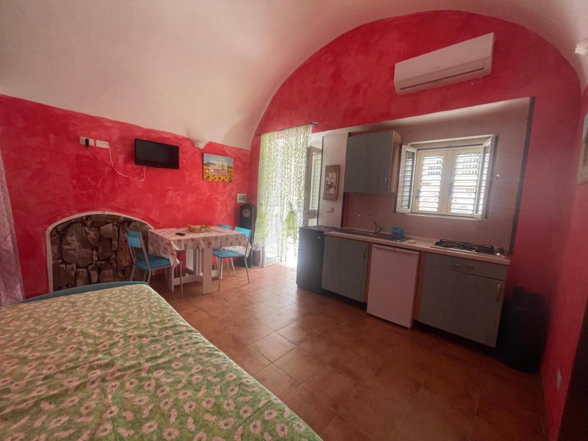 La Casa Nel Borgo Apartment Vieste Bagian luar foto